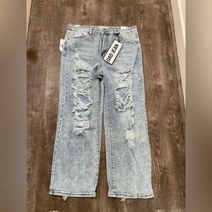 NWT Almost Famous high rise jeans
